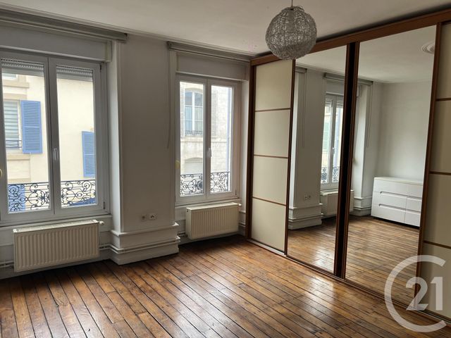 Appartement F5 à louer - 5 pièces - 124.81 m2 - VERDUN - 55 - LORRAINE - Century 21 L'Immobilière Verdunoise